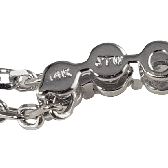 Vintage 14 Karat White Gold and Graduated Diamond Pendant Necklace #13728 - Picture 6 of 8